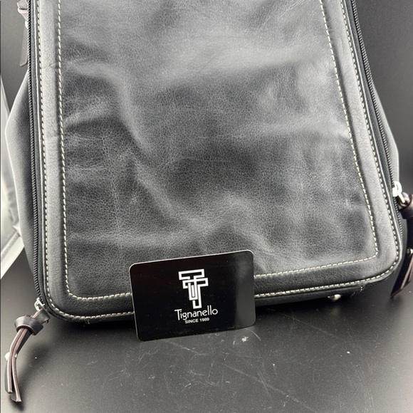 Tignanello Black Leather Backpack - Picture 5 of 6